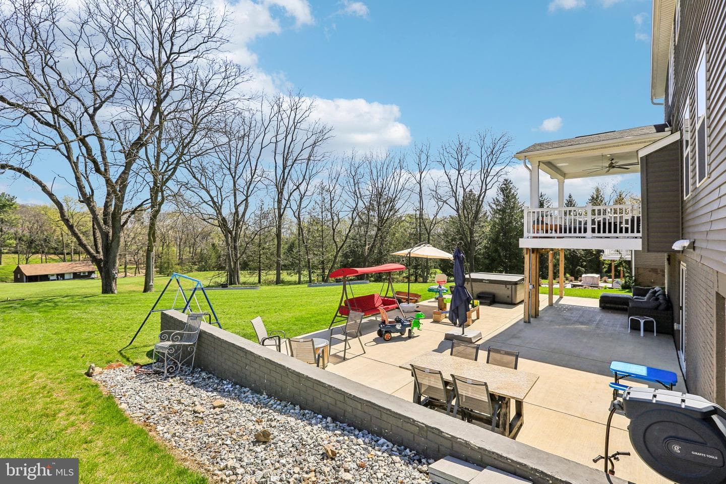 70 Lady Harrington Drive photo 46