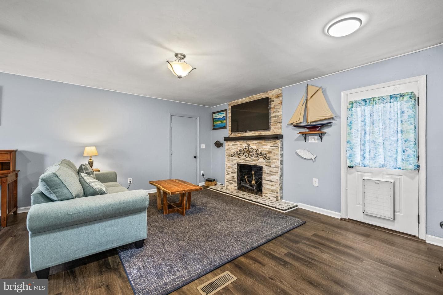 5 N Shaffer Drive photo 12