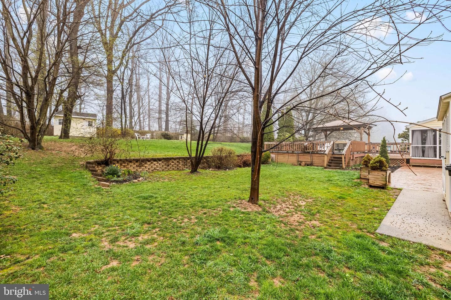5 N Shaffer Drive photo 42