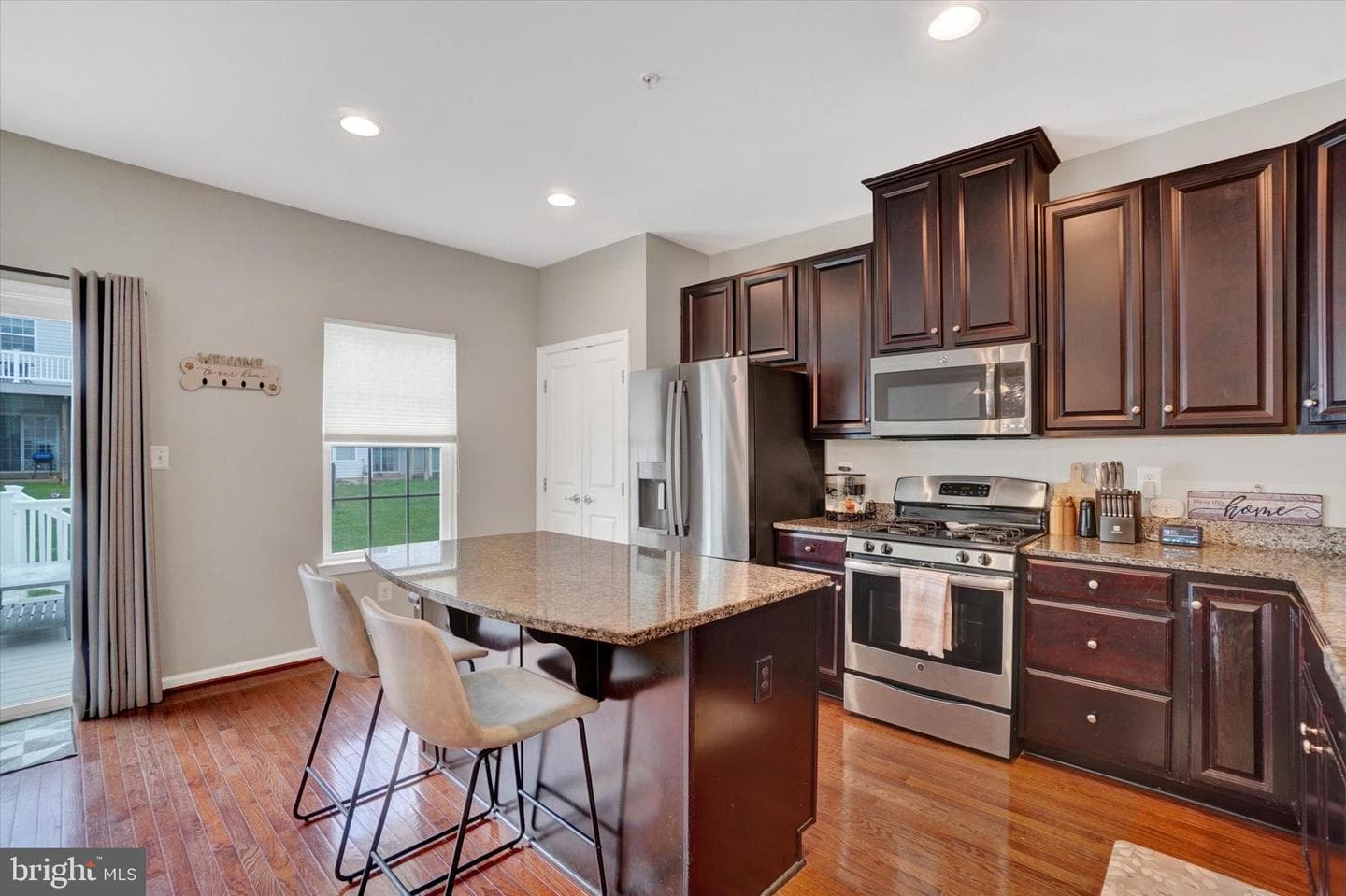 1244 Elderslie Lane photo 5