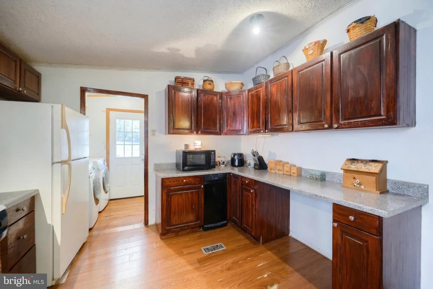 145 Chesapeake Estate photo 16