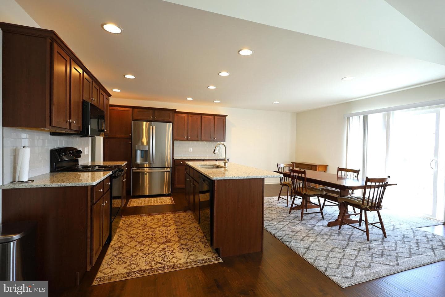 613 Rishel Drive photo 11