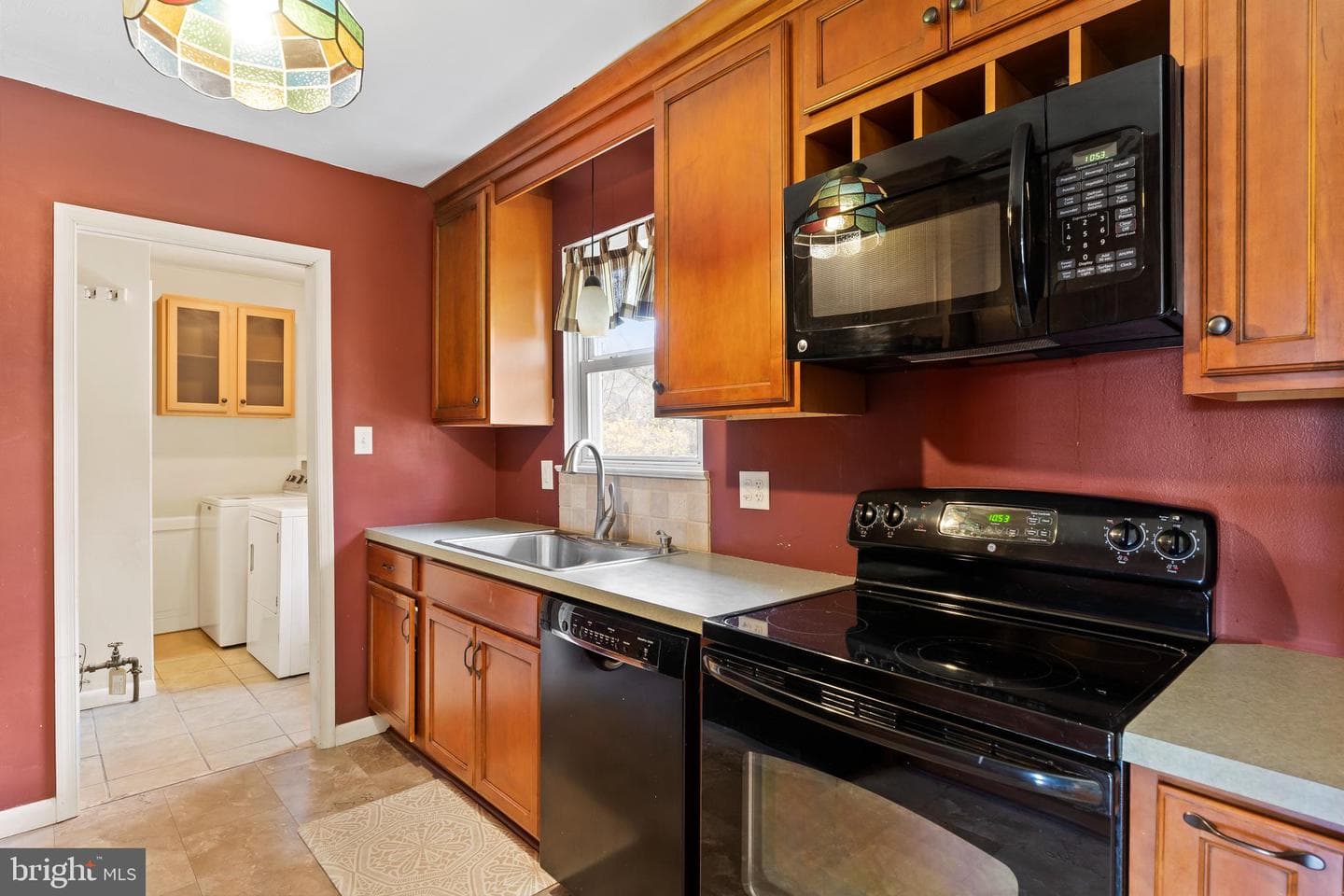 116 Pleasantview Terrace photo 2