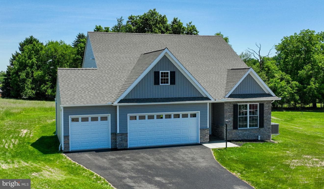 3855 Country Drive, Dover