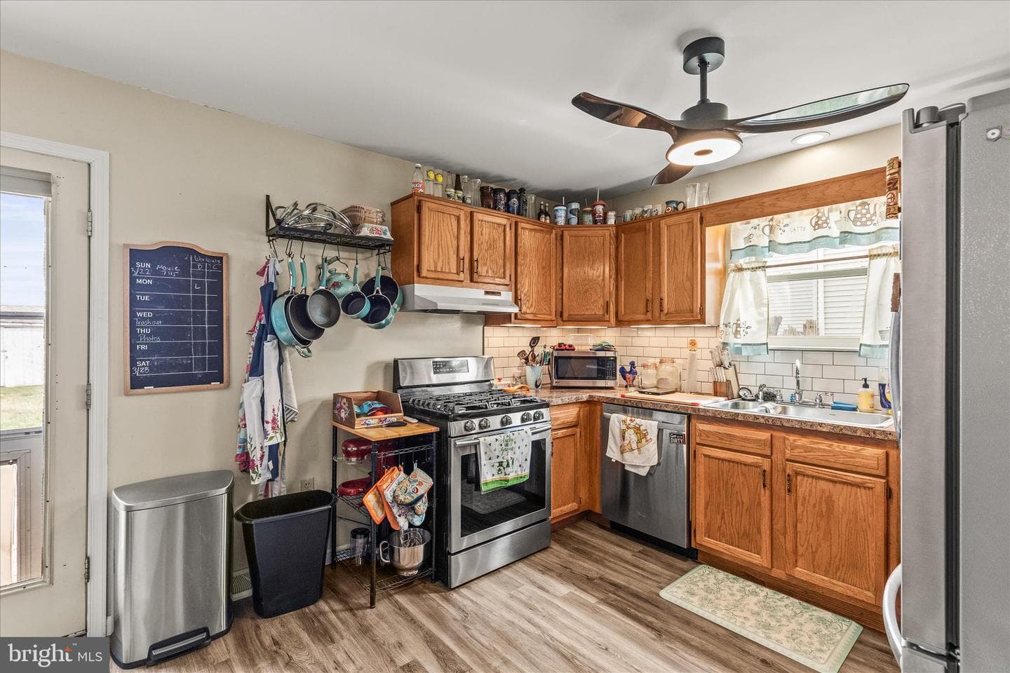 3307 Glen Hollow Drive photo 10