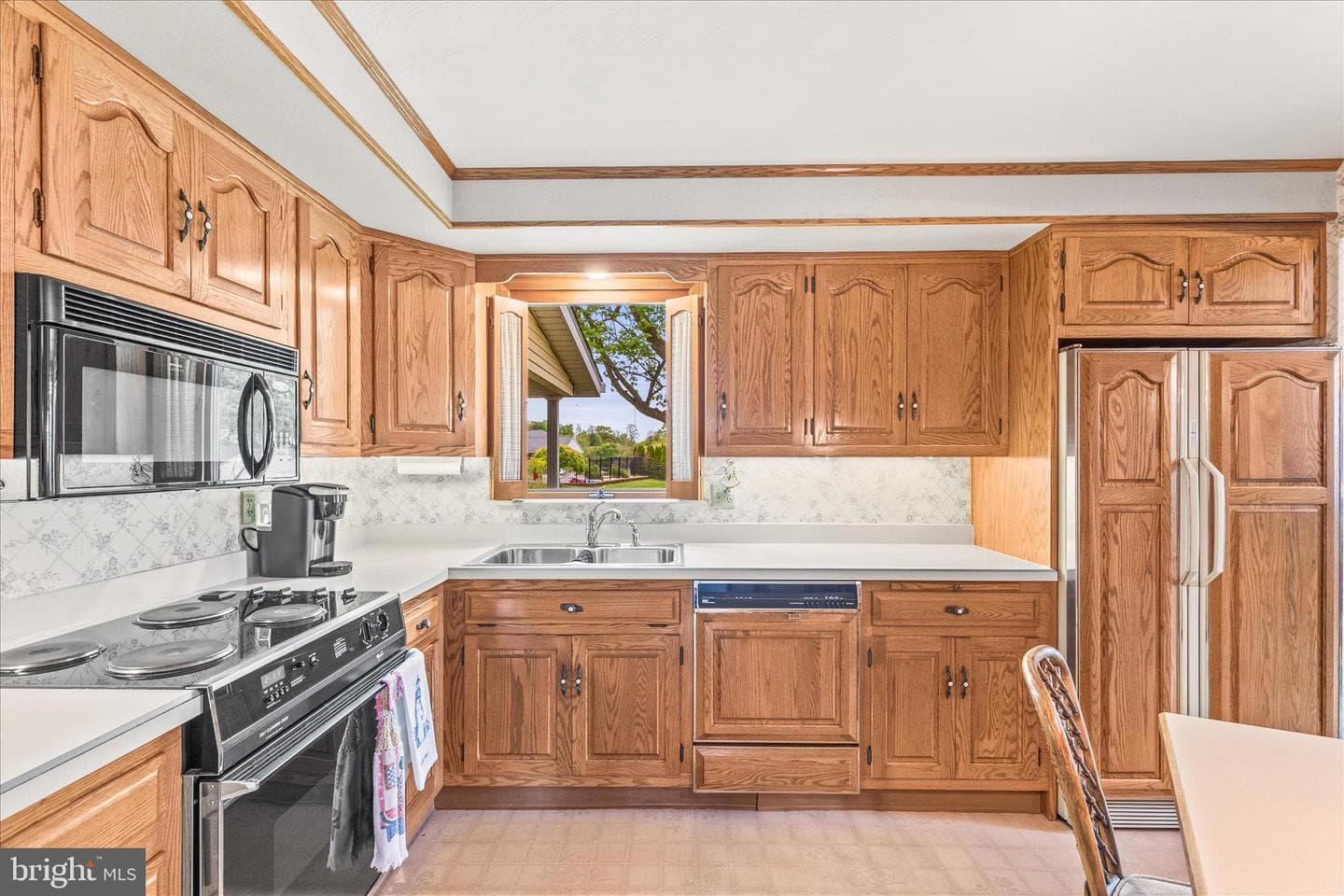 1884 Ebony Drive photo 19