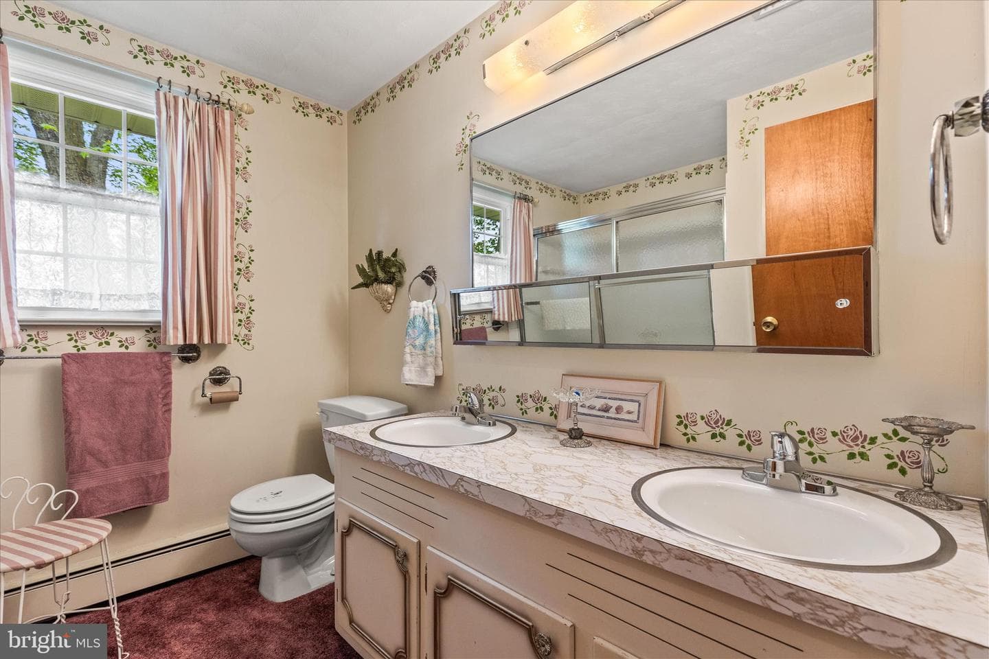 1884 Ebony Drive photo 33