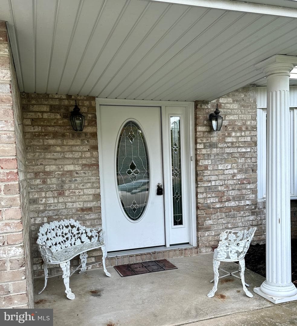 1884 Ebony Drive photo 6