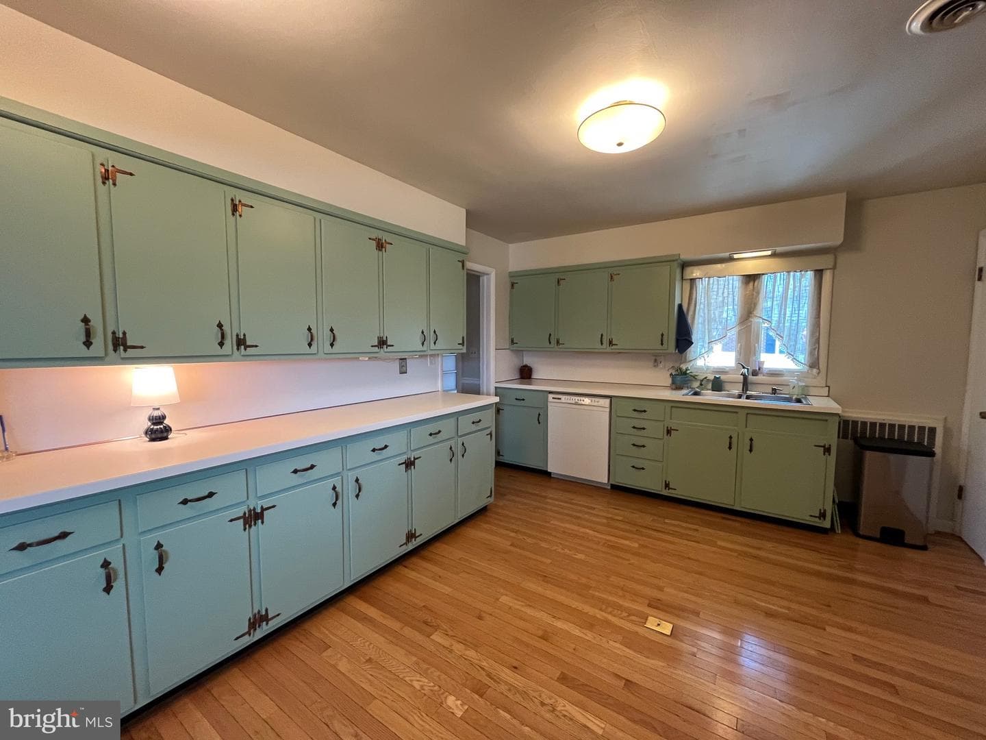 801 Mccosh Street photo 9