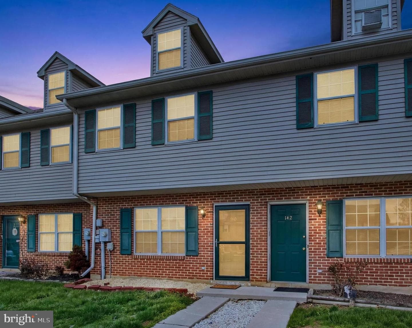 140 Orchard Lane #33
