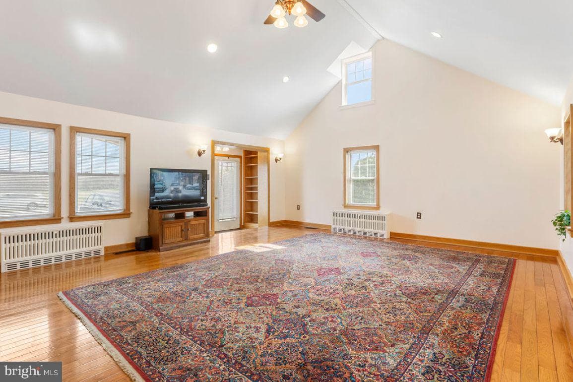 1241 Grandview Road photo 12
