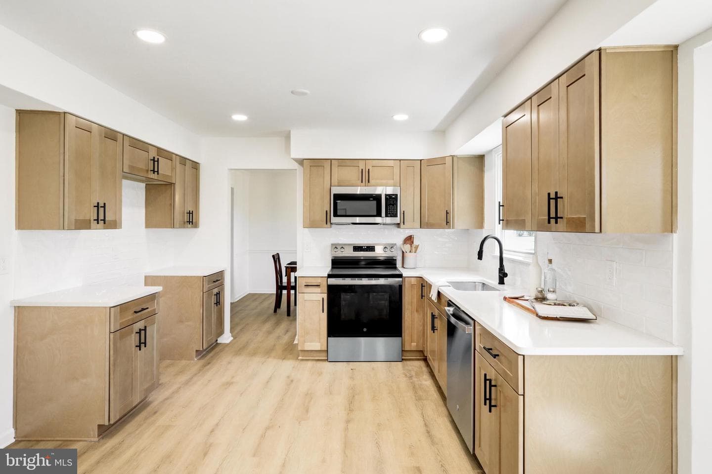 404 Clemens Drive photo 12
