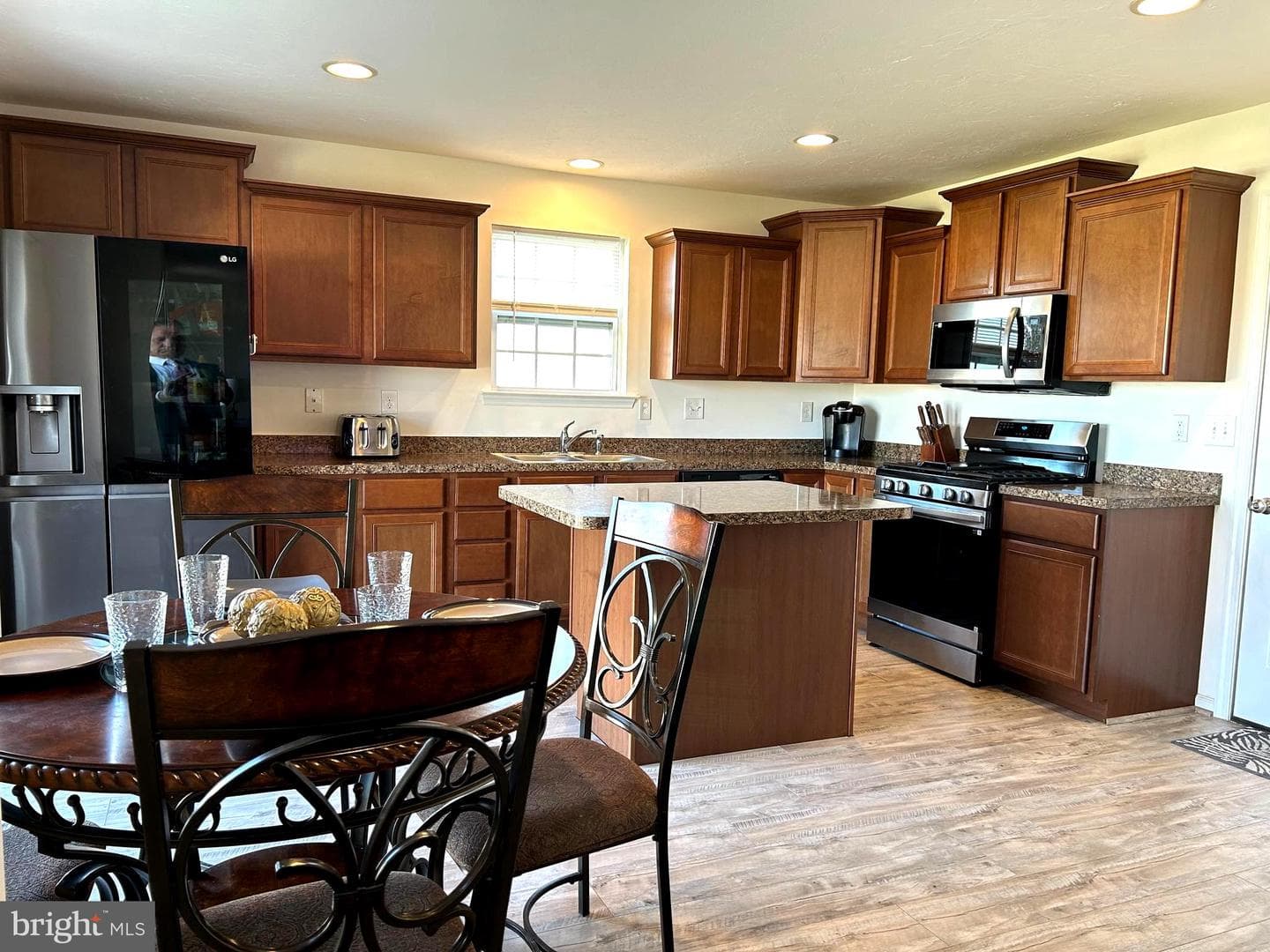 266 N Alpine Drive photo 4