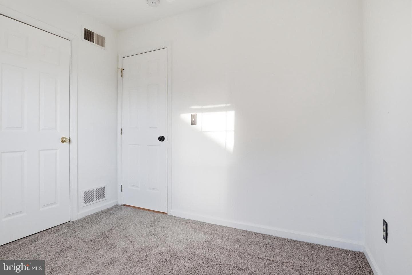 1018 Kelly Drive photo 16