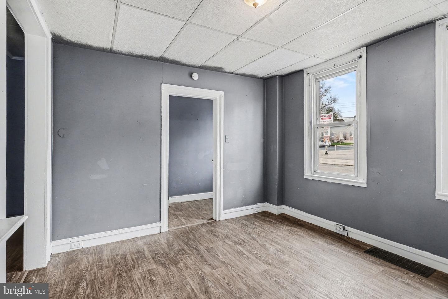 1269 E Philadelphia Street photo 5