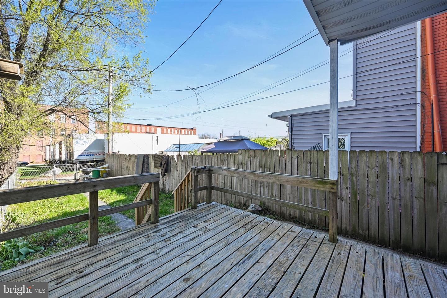 707 York Street photo 27