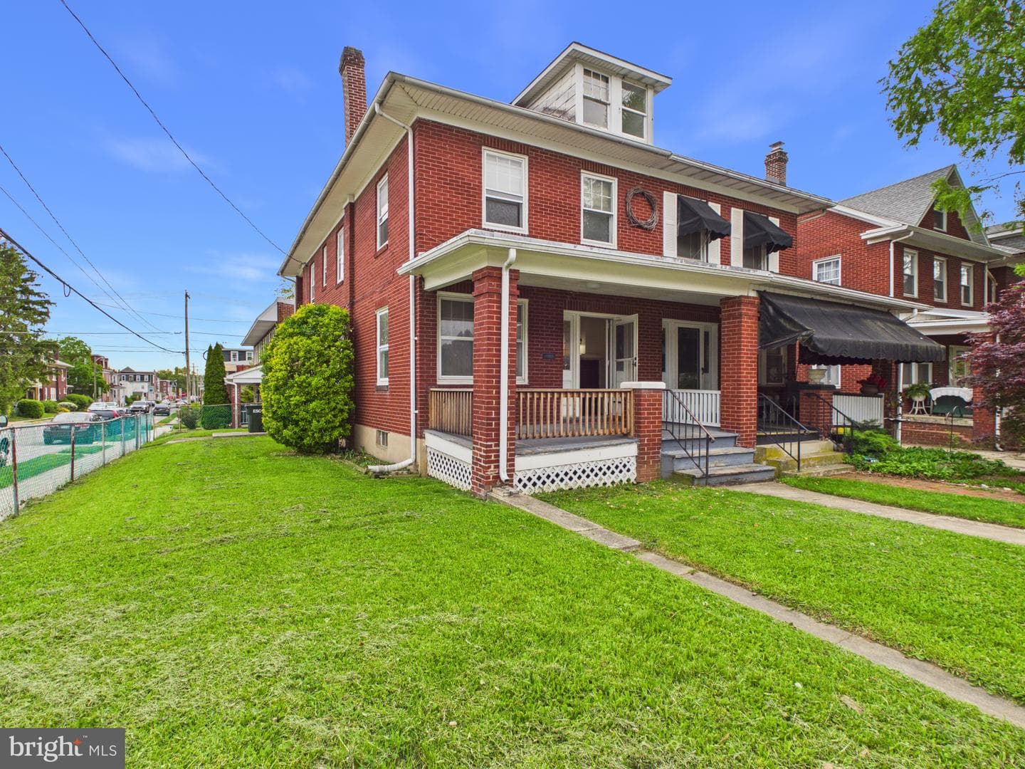 800 Maryland Avenue photo 2