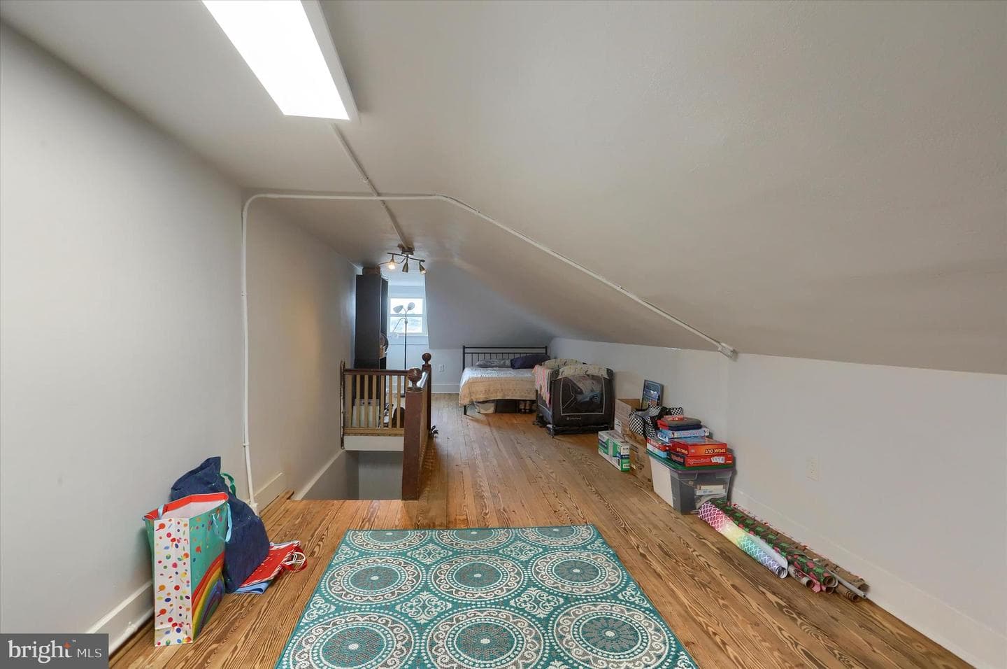 1254 W Poplar Street photo 22
