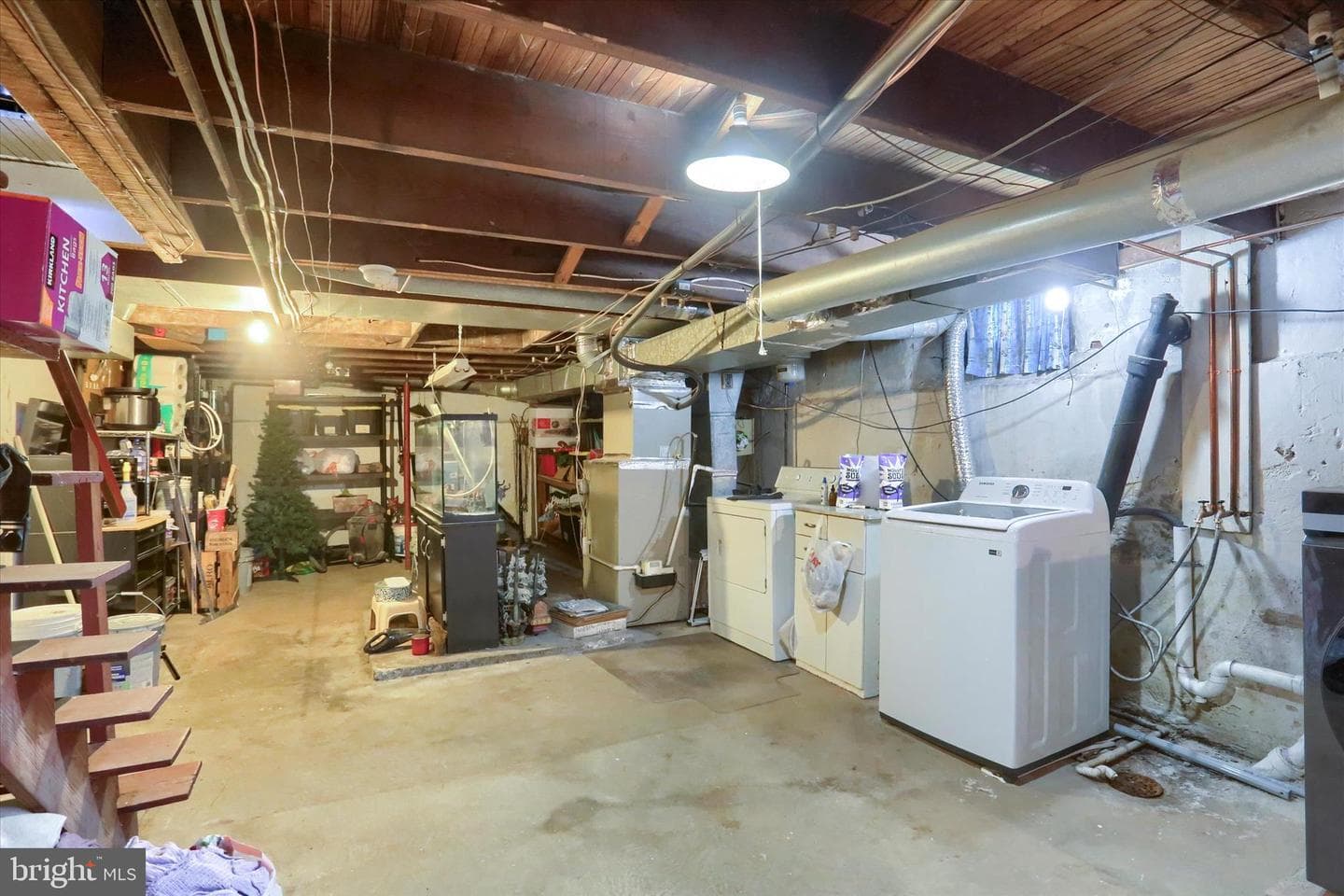 1254 W Poplar Street photo 24