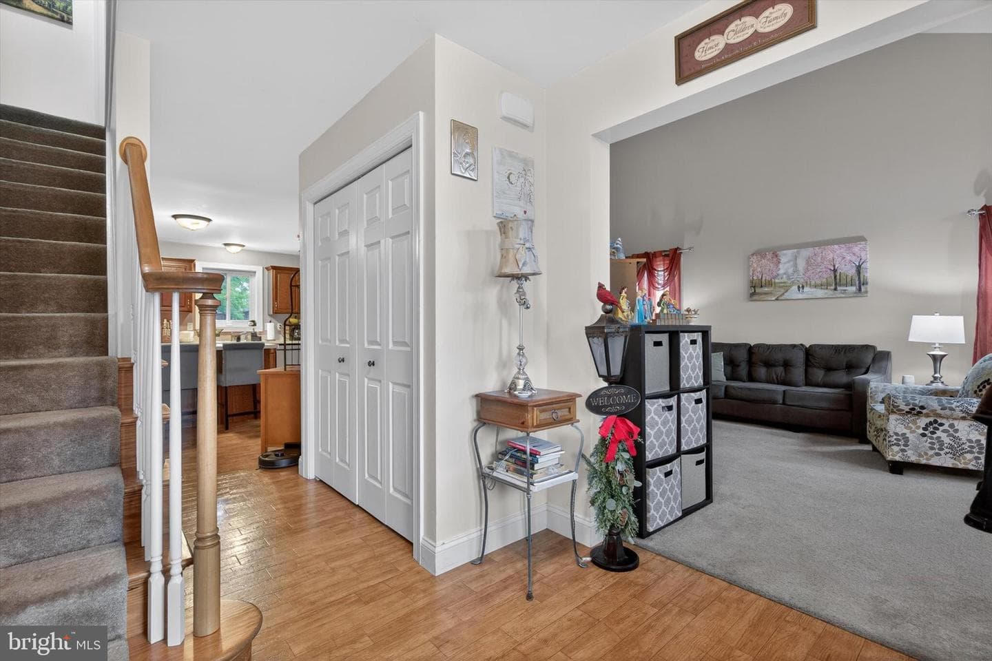 445 Old Stone Way photo 5