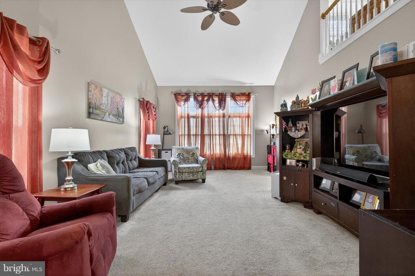 445 Old Stone Way photo 7