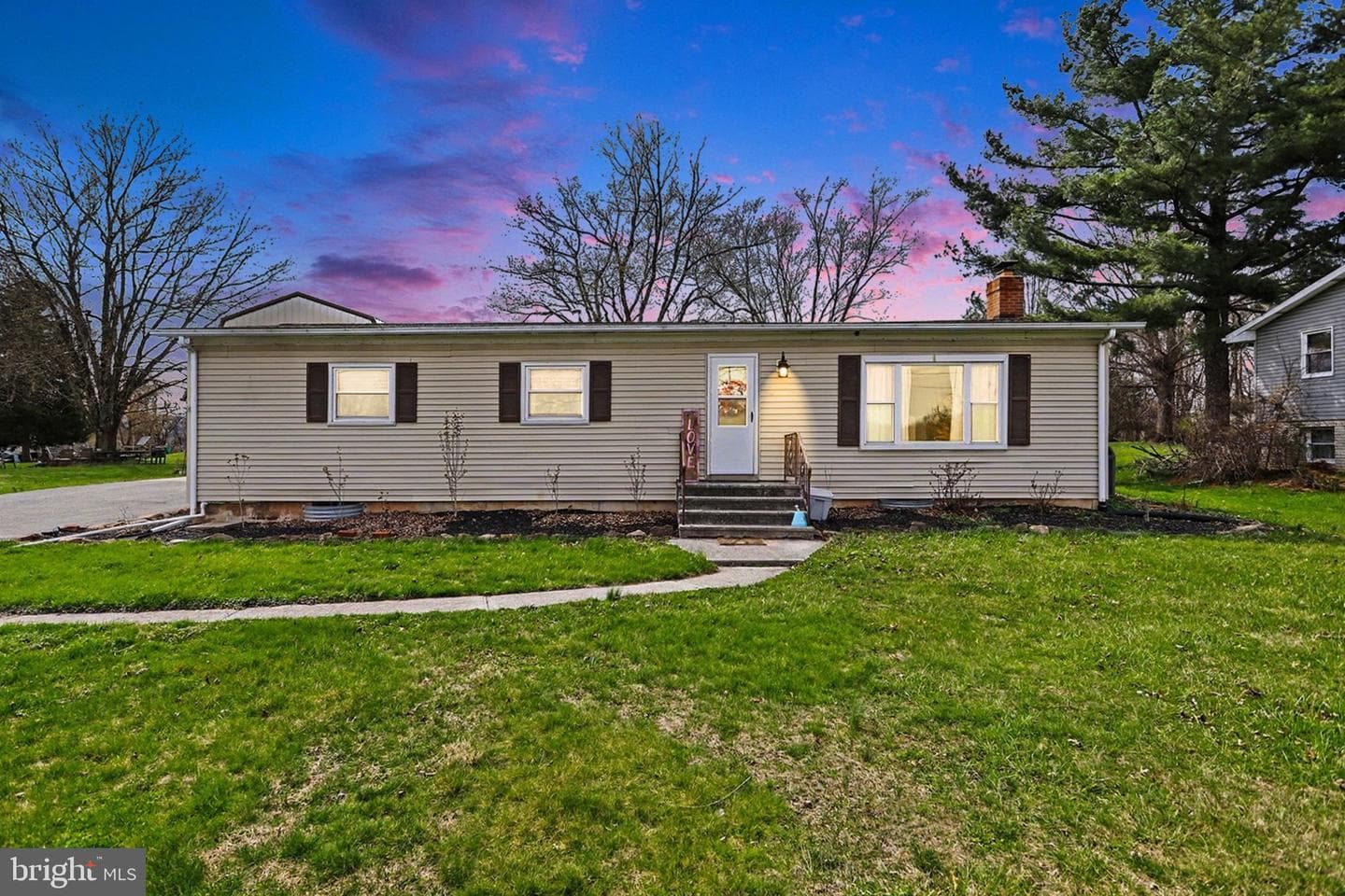 32 Pine Road photo 33