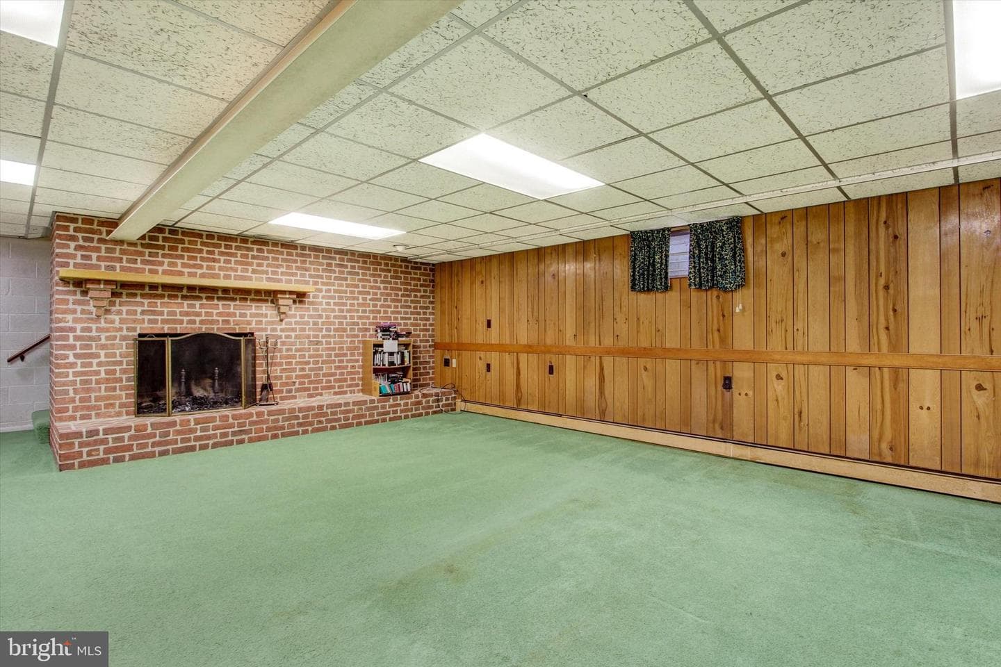 241 Charles Street photo 28