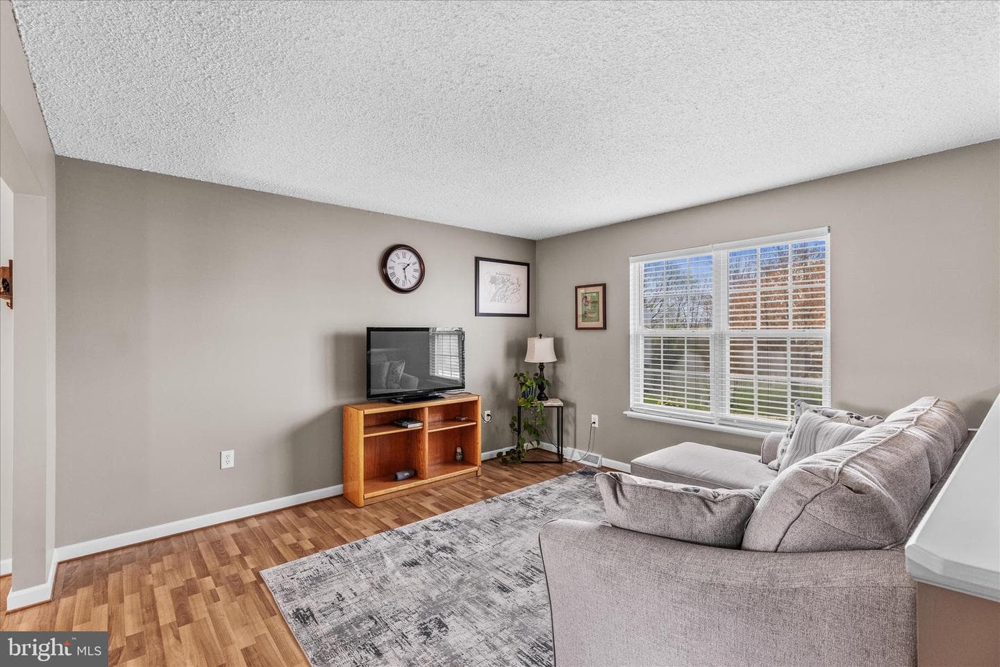 125 Winston Drive photo 6
