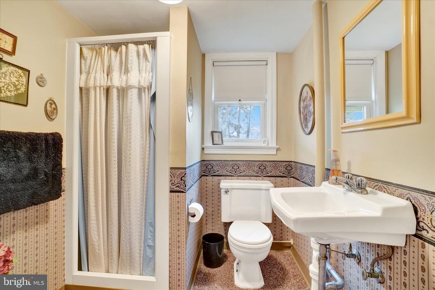 765 Country Club Road photo 23