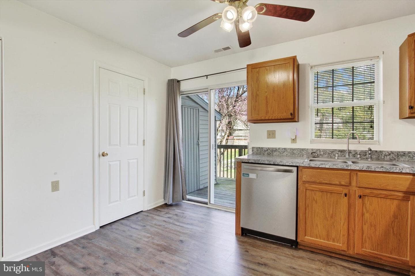 117 Orchard Lane #12 photo 7