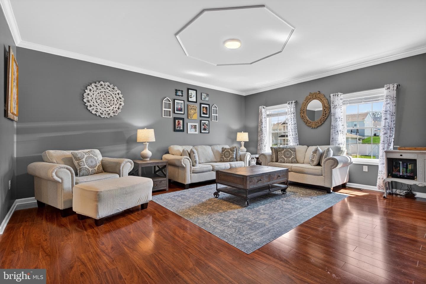 25 Thoroughbred Drive photo 12