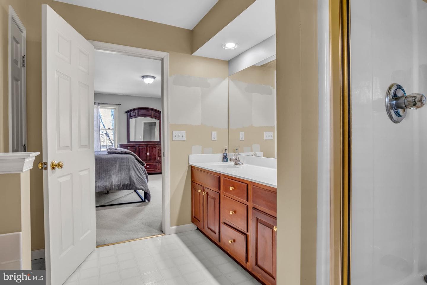 984 David Drive photo 24