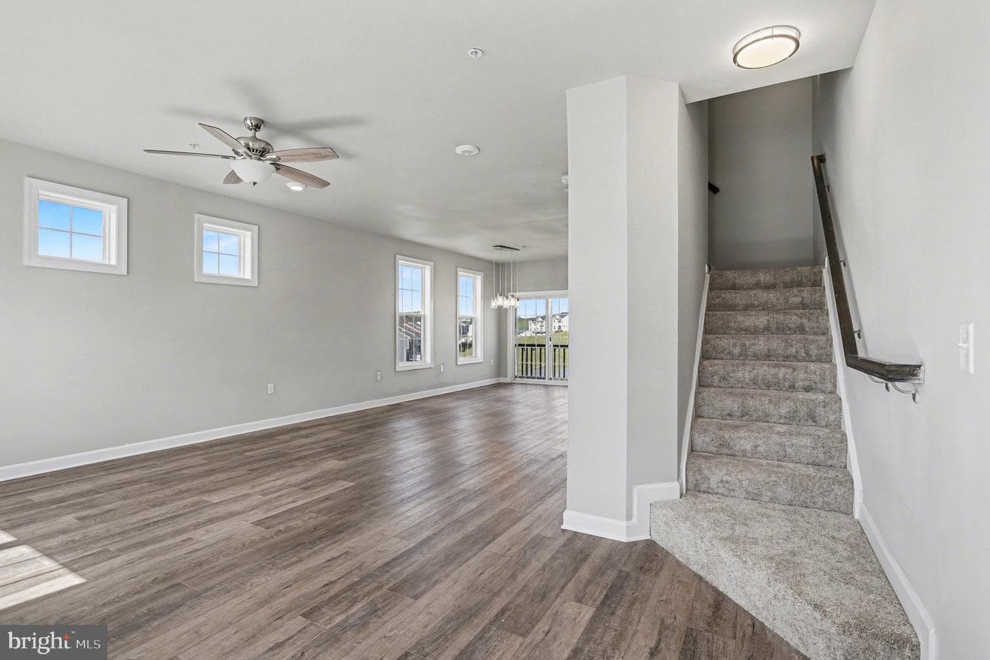 246 Hudson Boulevard photo 15