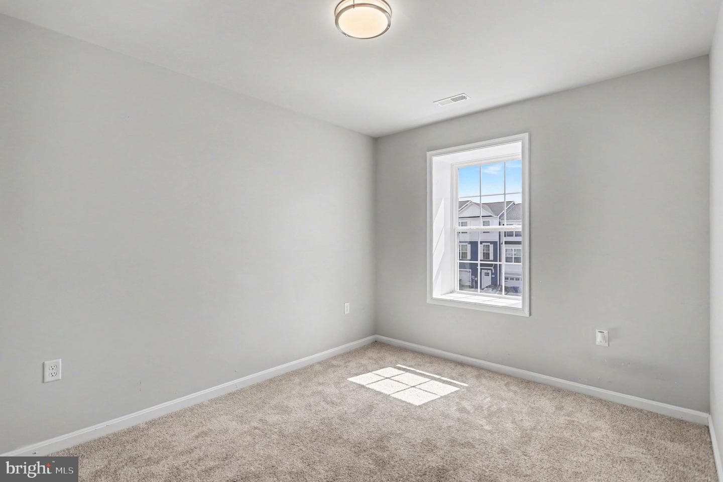 246 Hudson Boulevard photo 21