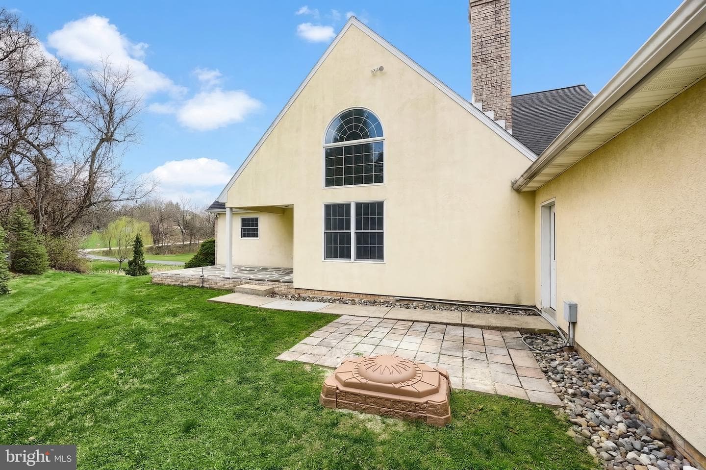 101 Fairfax Dr. photo 10