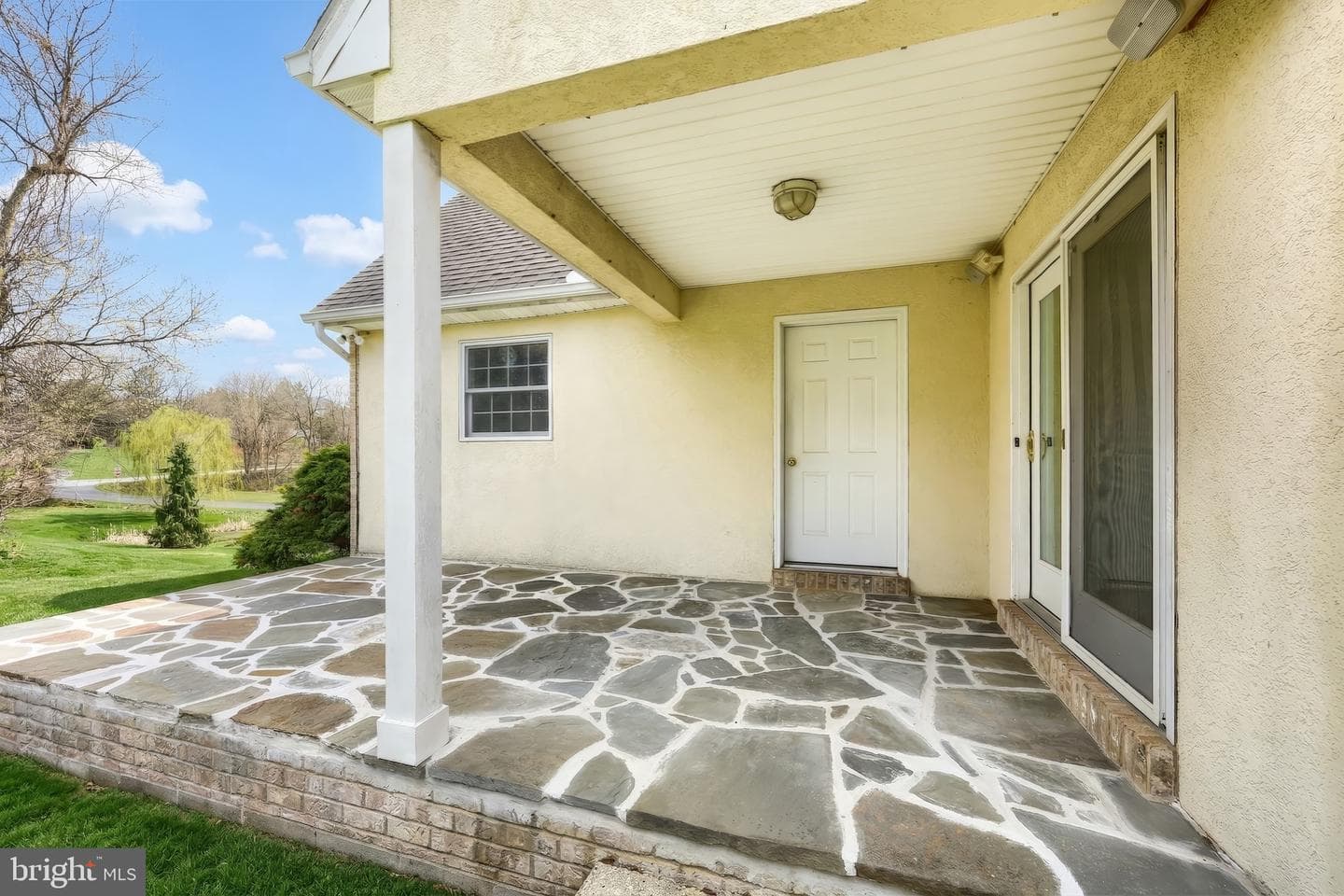 101 Fairfax Dr. photo 11