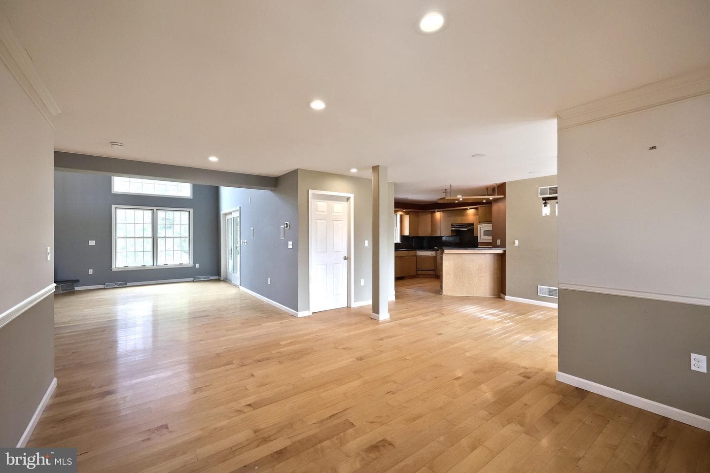 101 Fairfax Dr. photo 23
