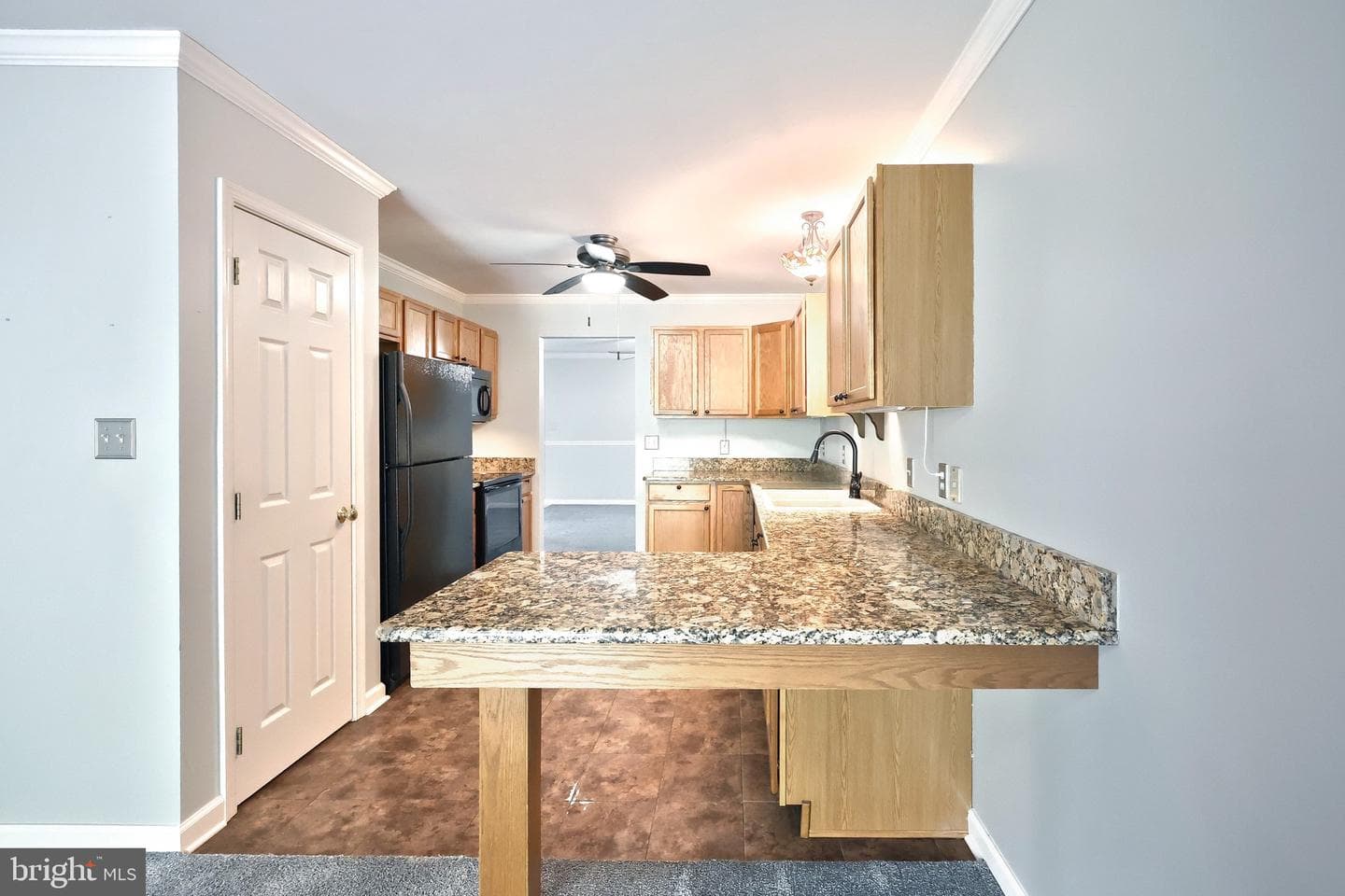 7170 Seneca Ridge Drive photo 15