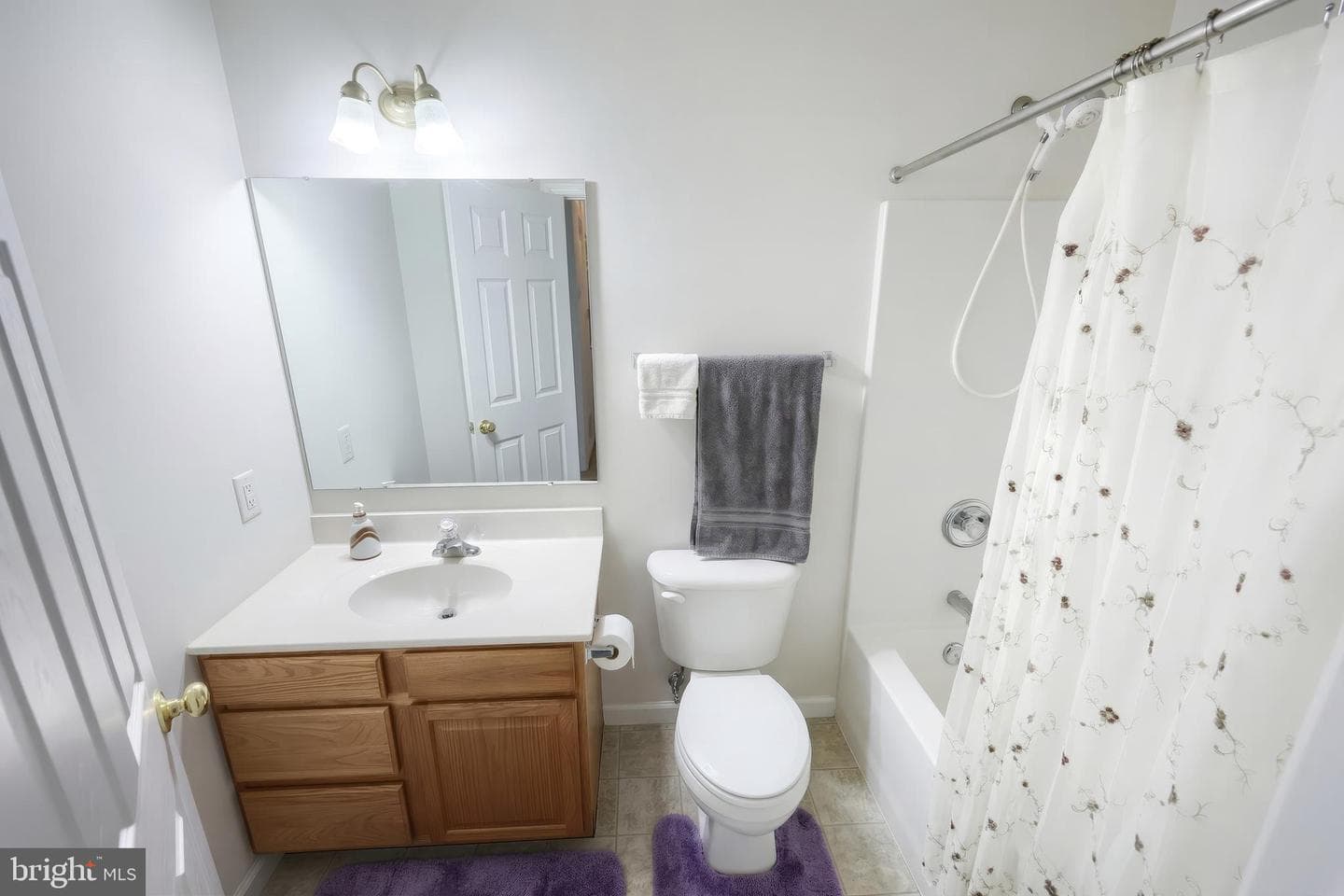 53 Zachary Drive photo 17