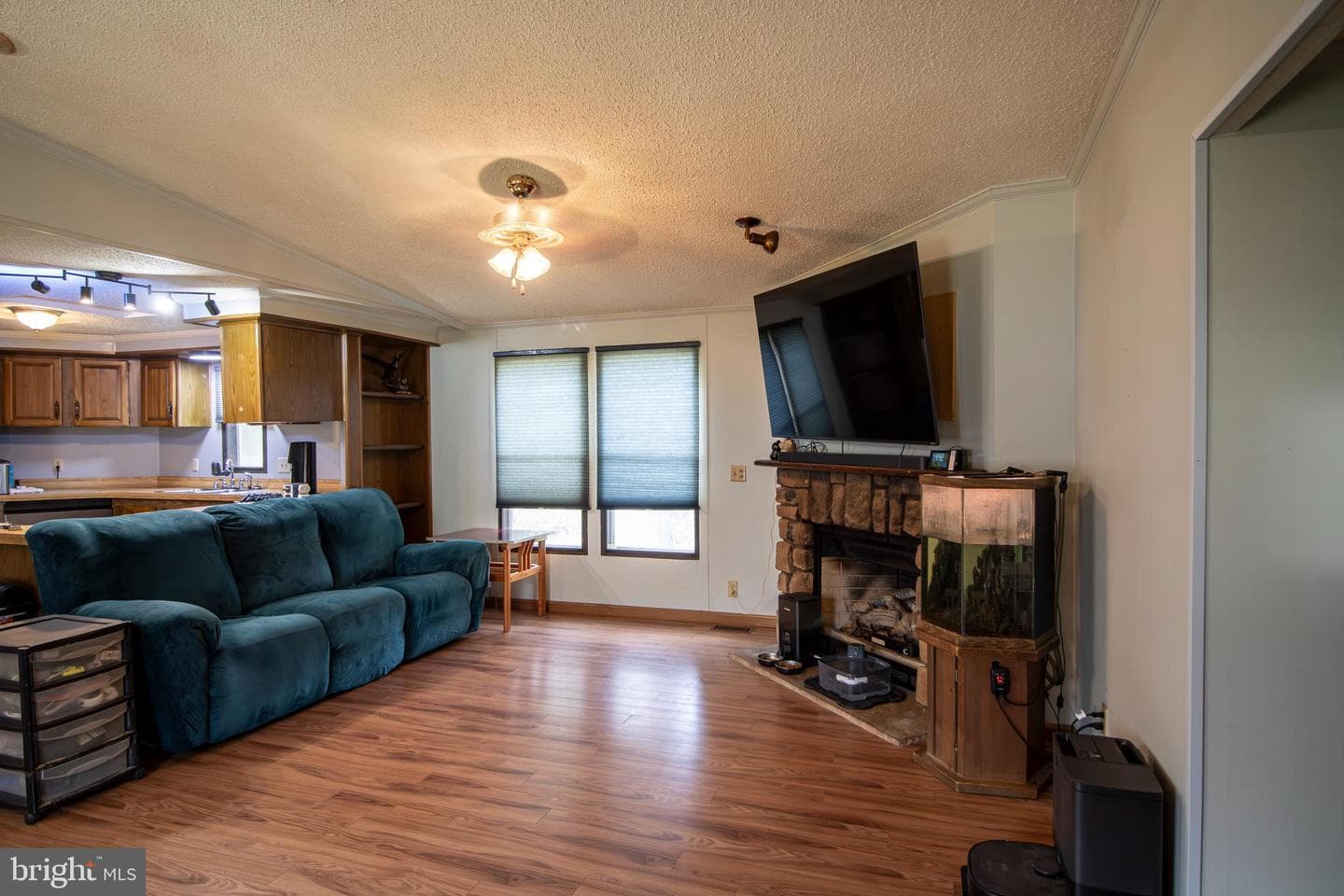 743 Shawna Ave photo 8
