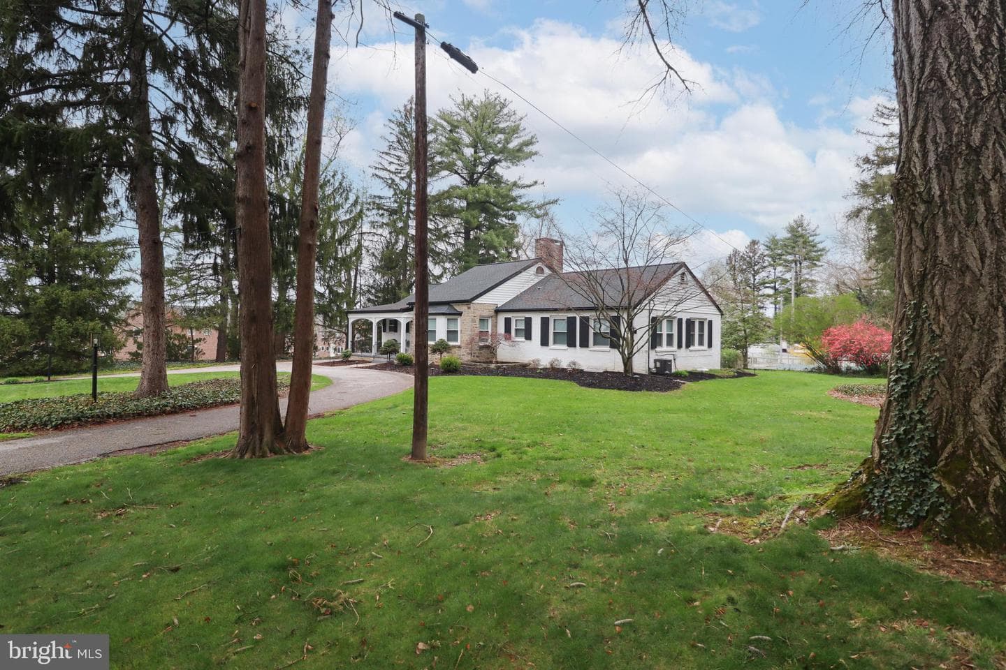 1023 Brockie Drive photo 58