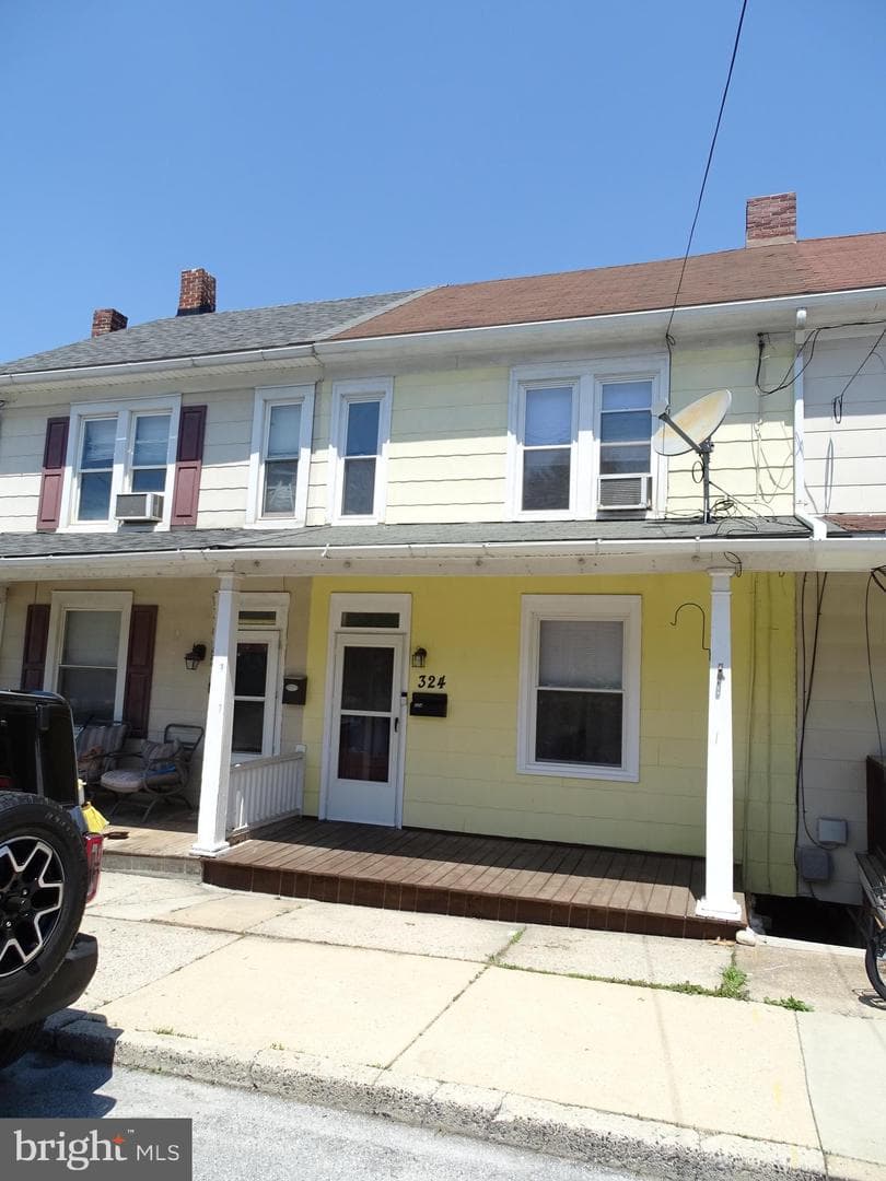 324 Atlantic Avenue photo 3