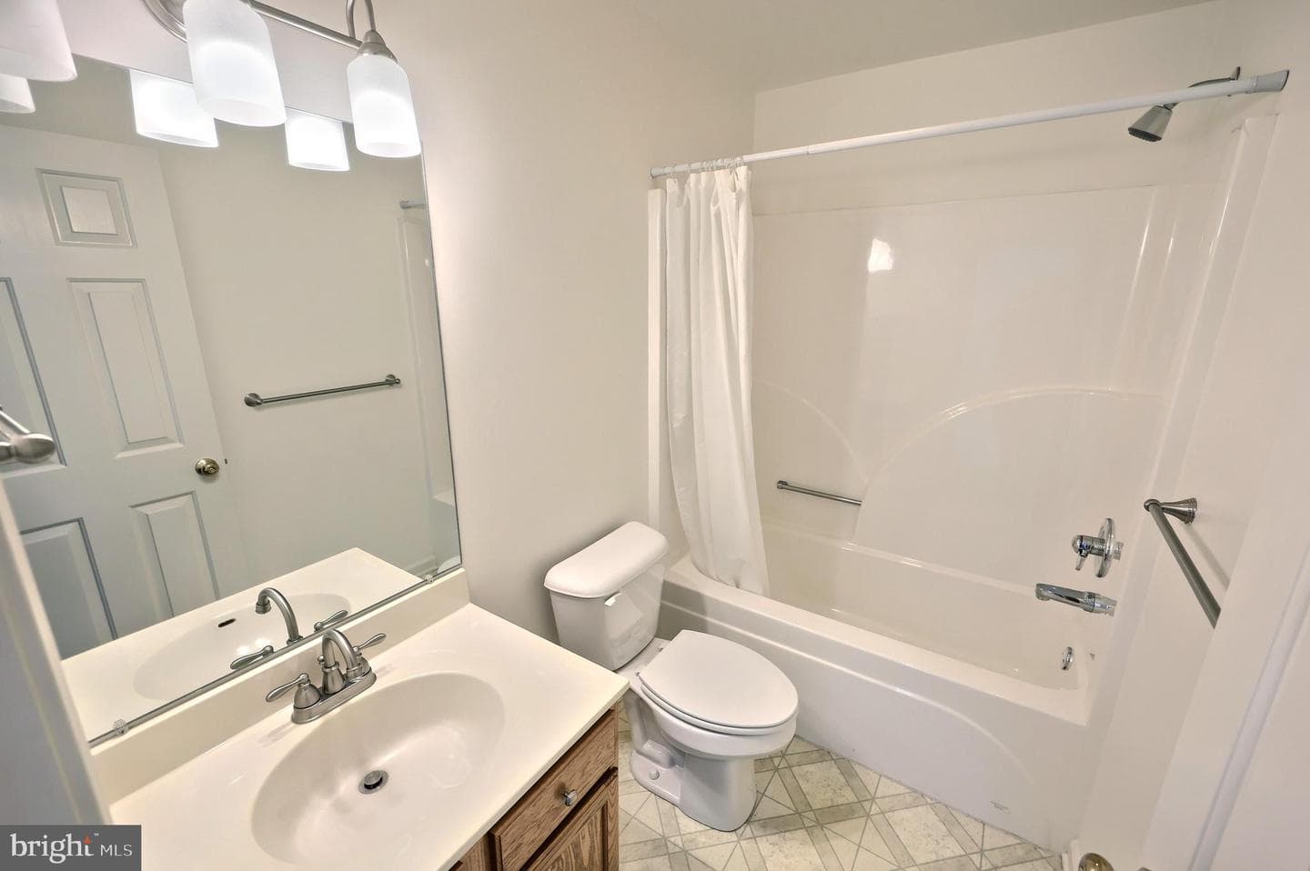 548 Buckthorn Drive #16 photo 16