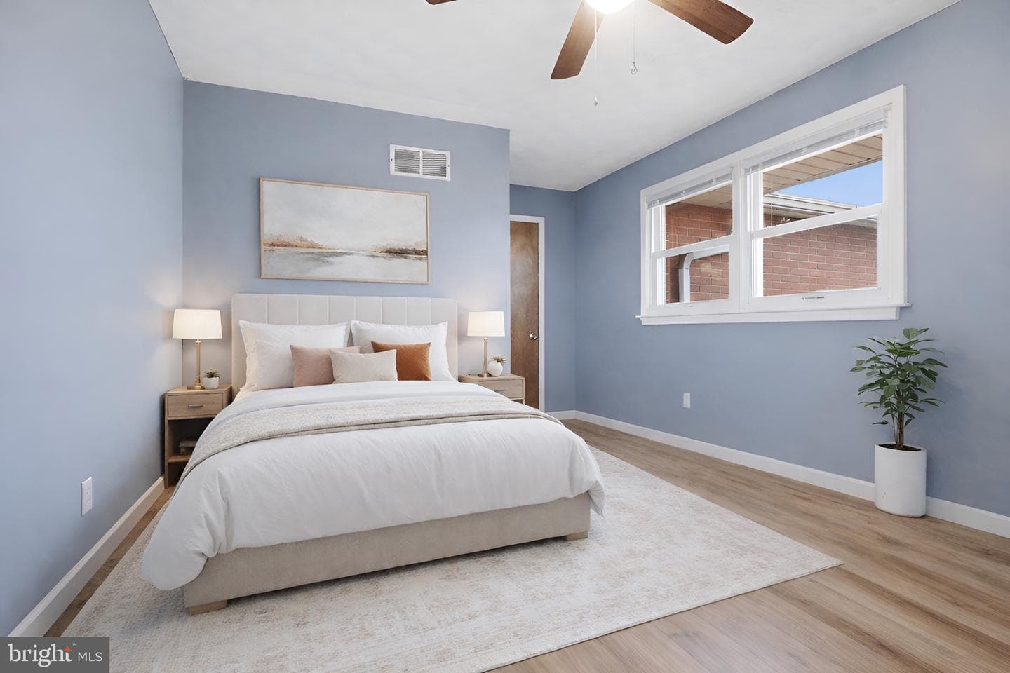 456 York Street photo 23