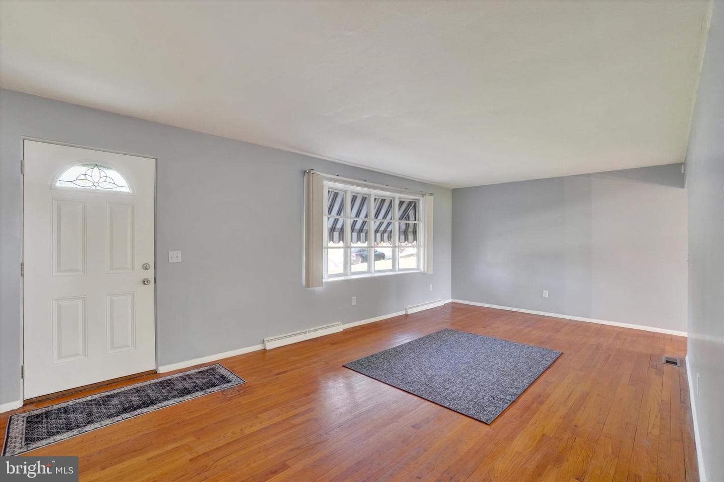 2833 Anita Drive photo 5