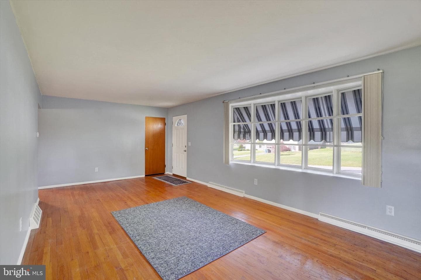 2833 Anita Drive photo 6