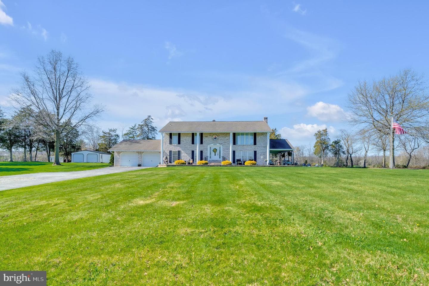 183 Roland Road