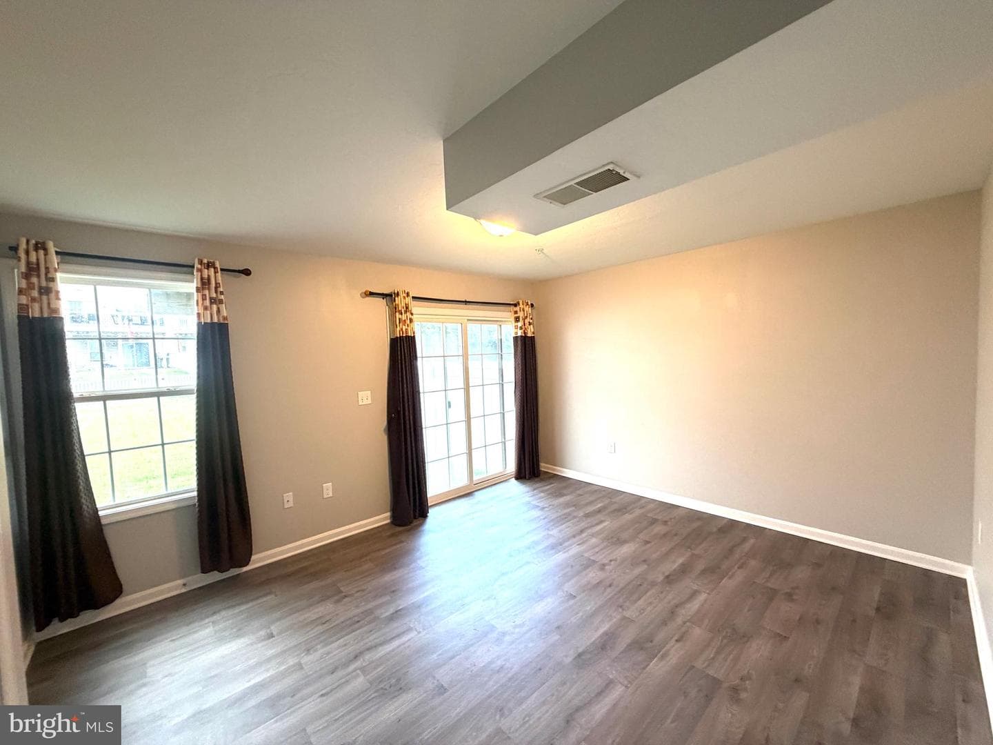 522 Charles Avenue photo 55