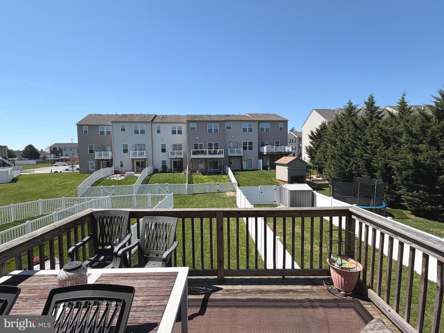 522 Charles Avenue photo 60