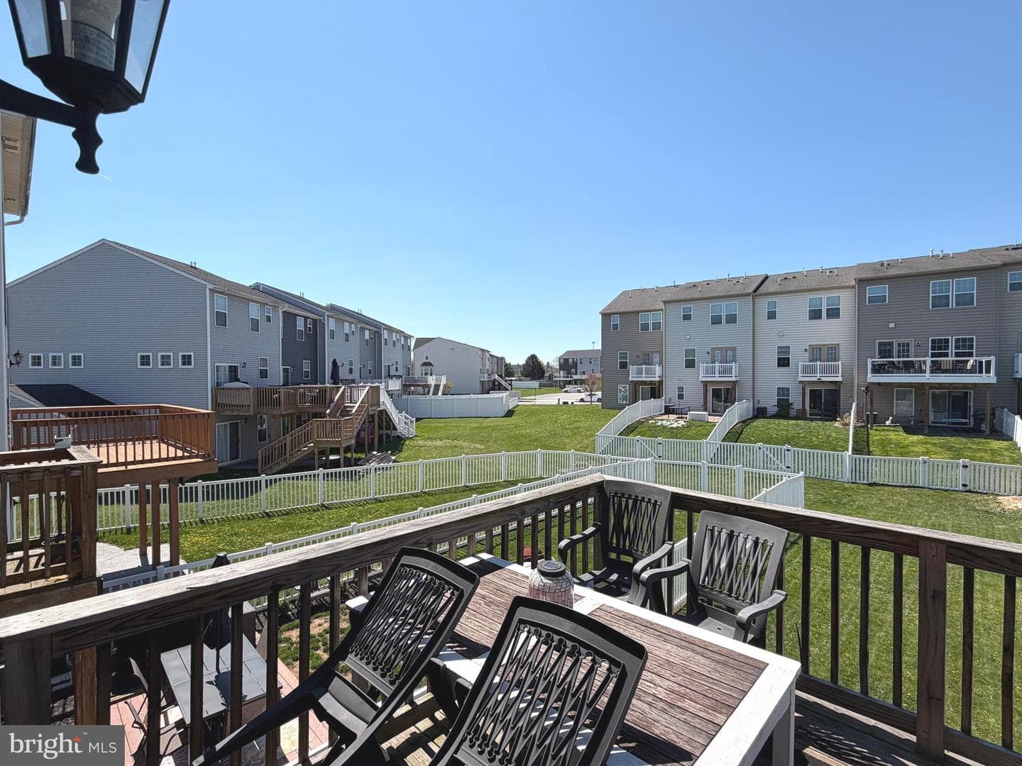 522 Charles Avenue photo 68